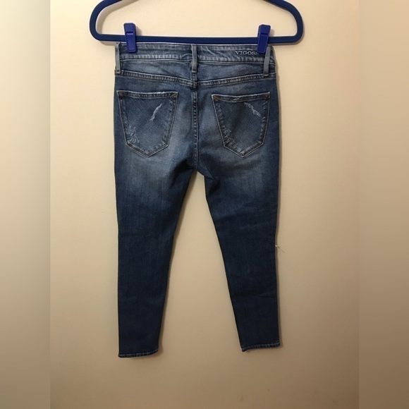 VIGOSS Thompson Tomboy Medium Wash Distressed Mid Rise Skinny Jeans. Size 25 - Picture 8 of 13